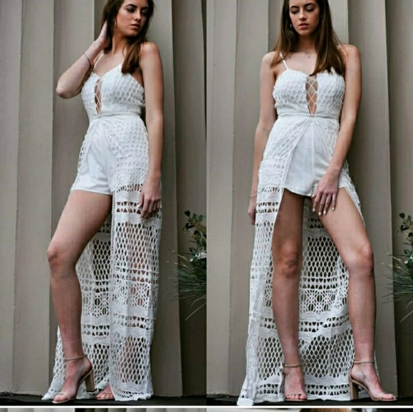 Croshet lace maxi romper - Picture 4 of 7